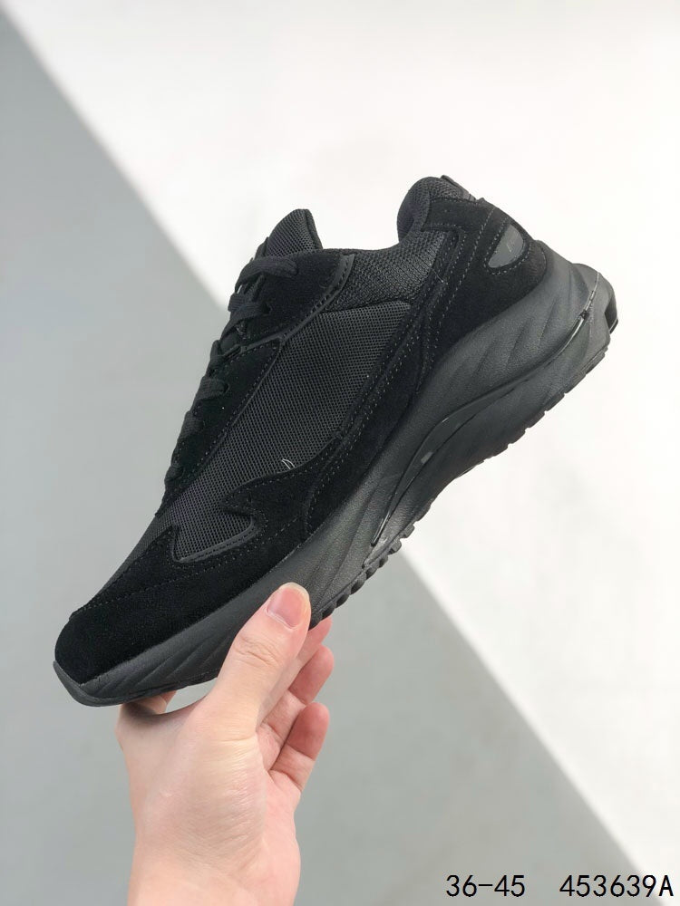 Mizuno Speed Sportstyle Retro Runner | Triple Black | D1GA330803
