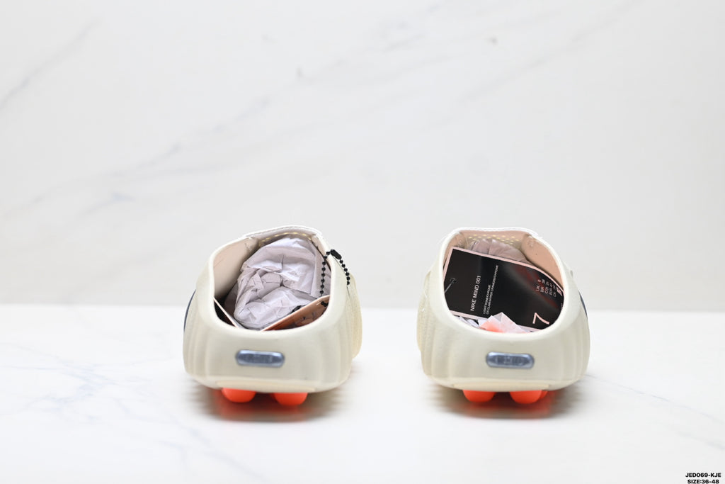 Nike Mind Body 001 Recovery Slide | Bone White Orange | HQ4307-002