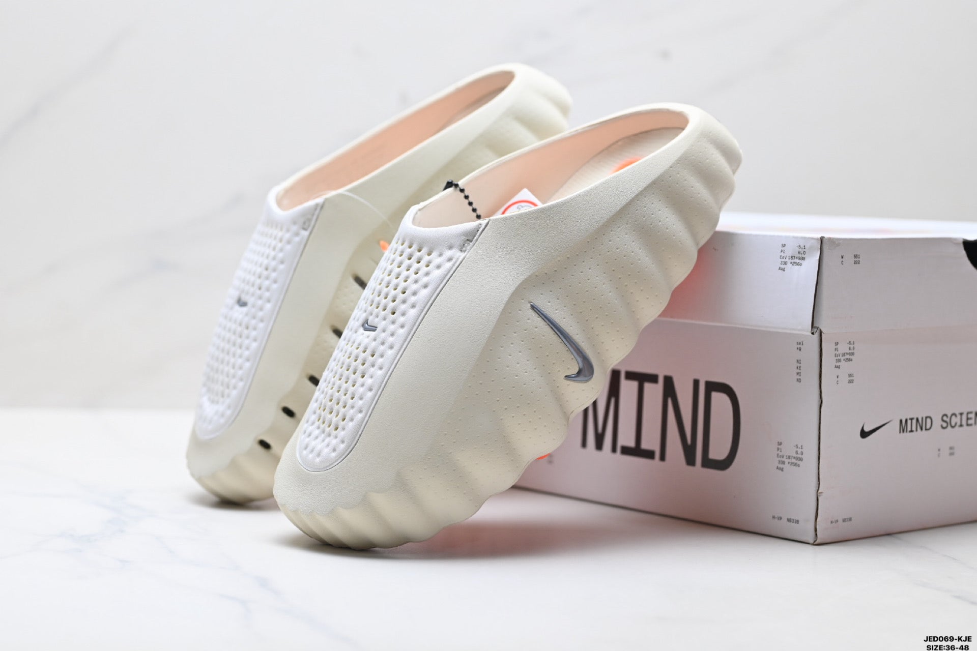 Nike Mind Body 001 Recovery Slide | Bone White Orange | HQ4307-002