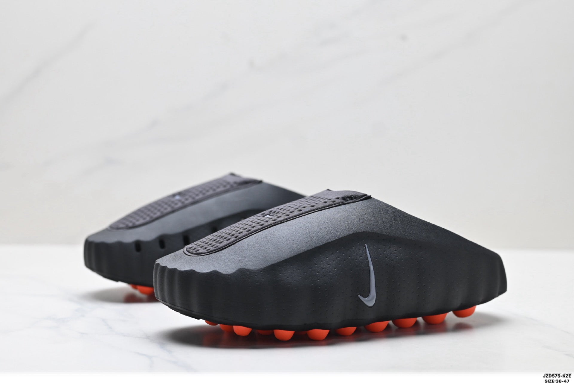 Nike Mind Body 001 Recovery Slide | Black Orange | IQ8502-001