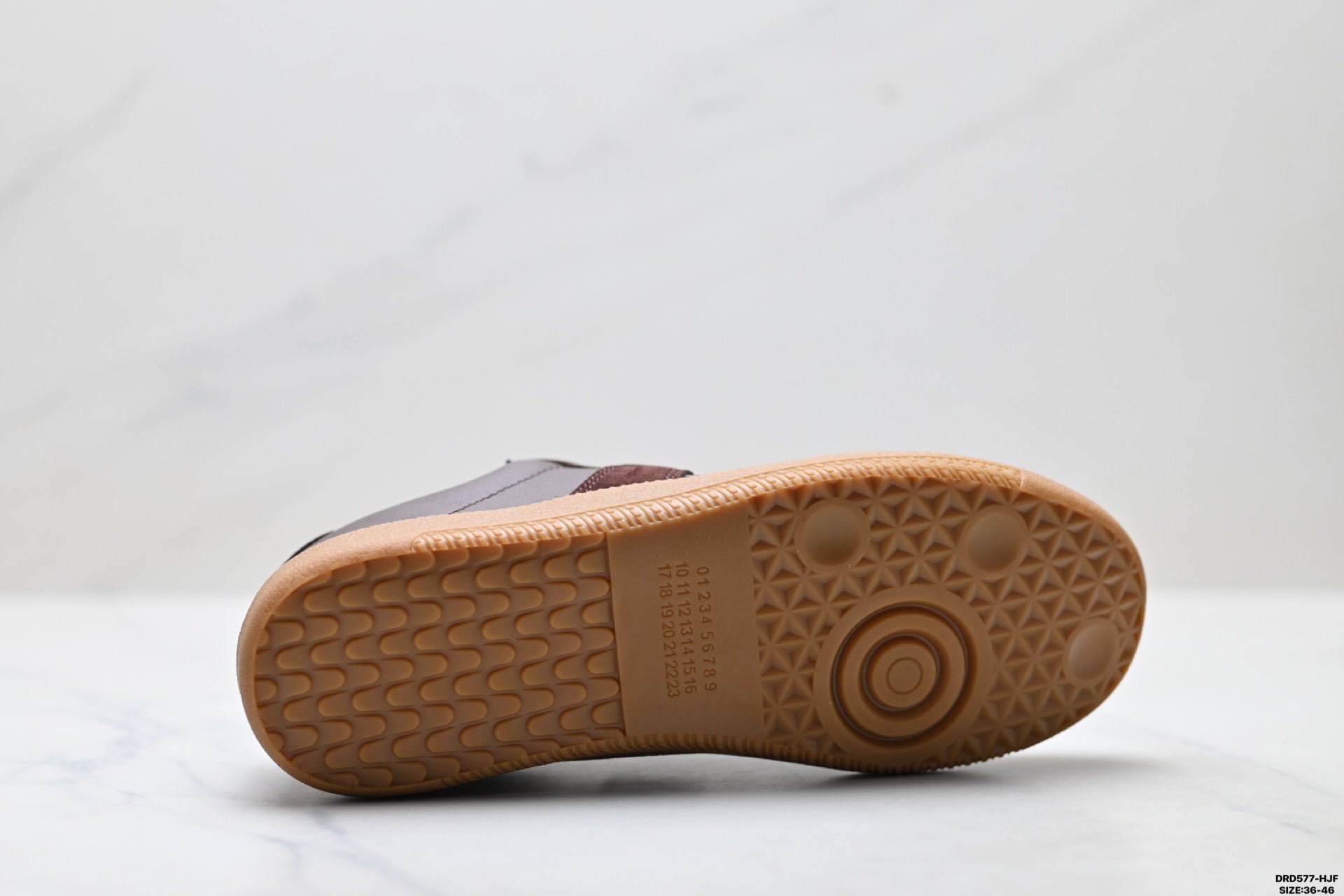 Maison Margiela Replica Sneaker | Dark Brown Gum | DX003DGR41