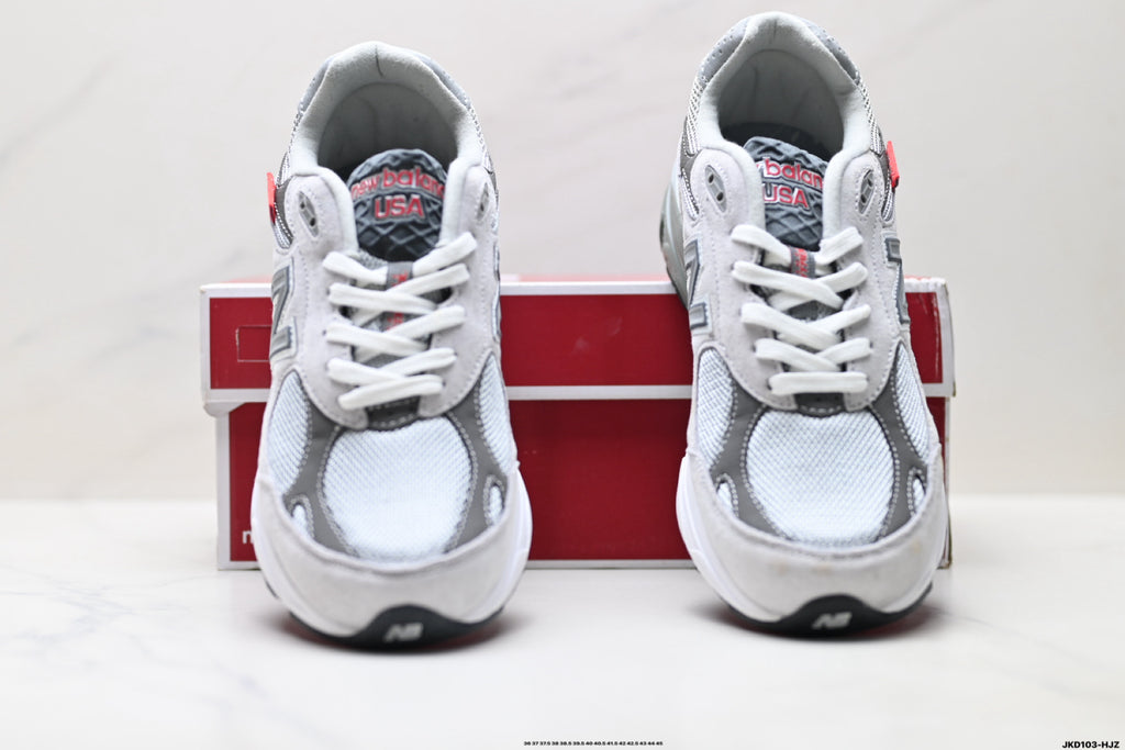 New Balance 990v3 | Silver White | M990CH6 | Made in USA