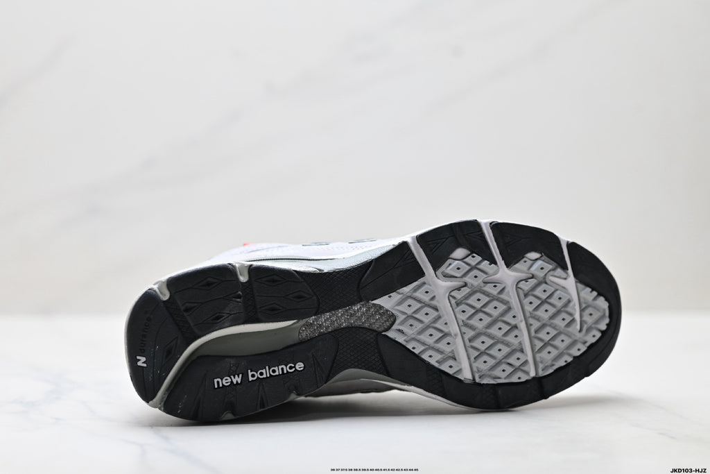 New Balance 990v3 | Silver White | M990CH6 | Made in USA