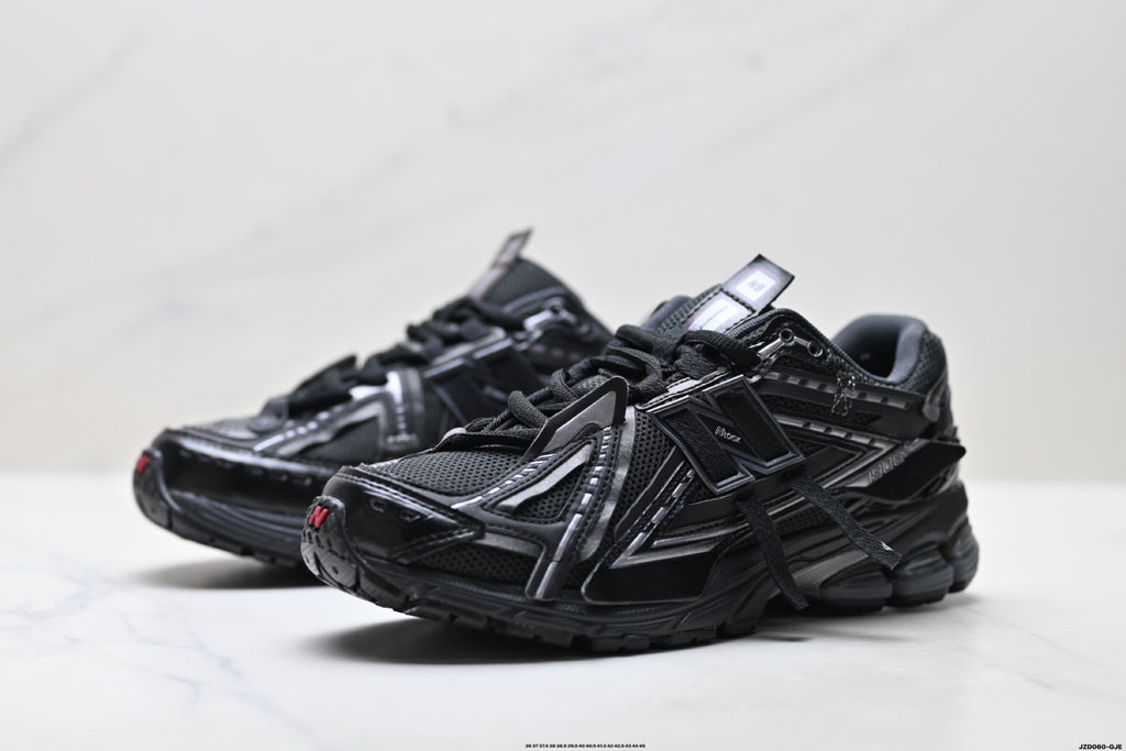 New Balance 1906 | Triple Black | M1906AF