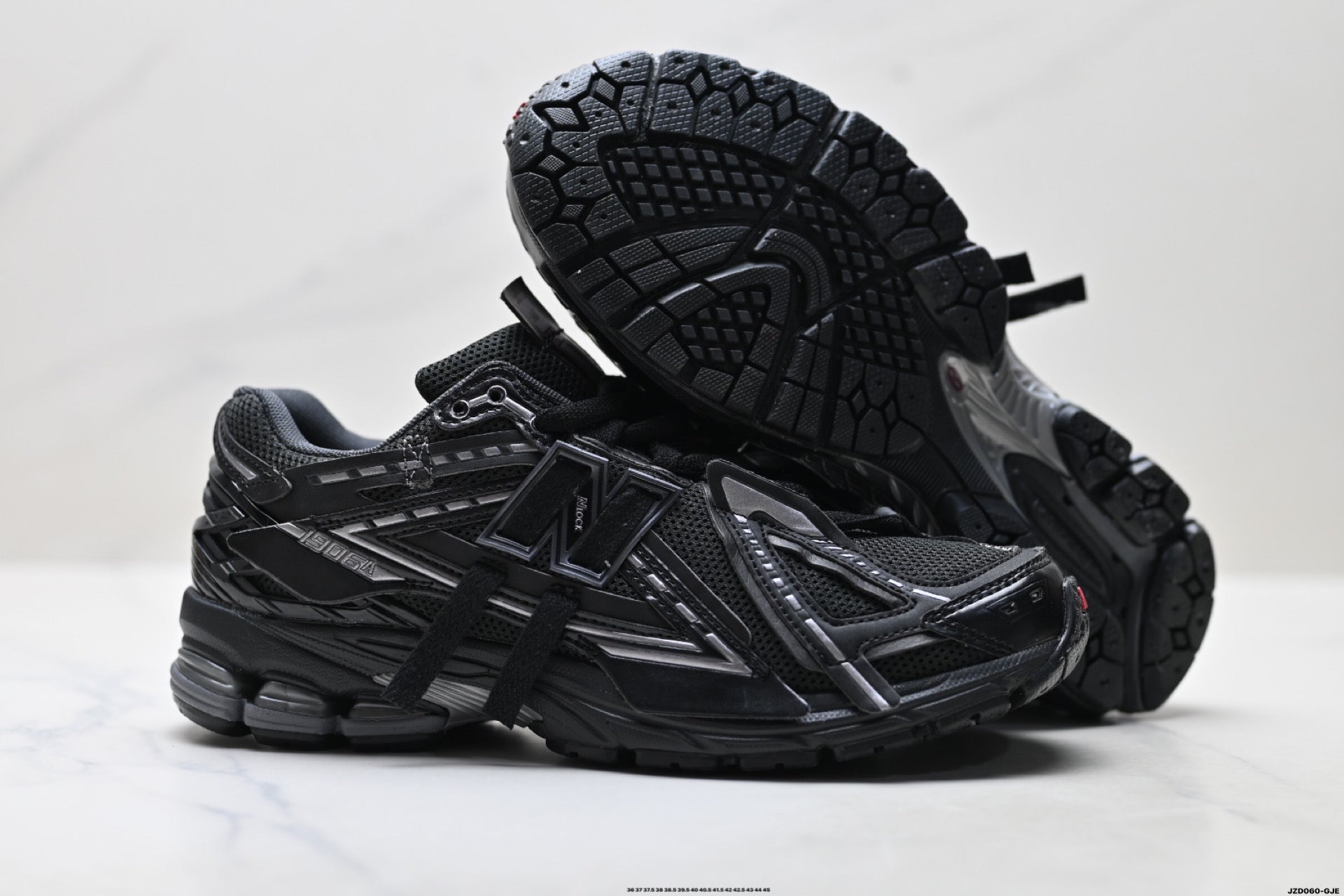 New Balance 1906 | Triple Black | M1906AF