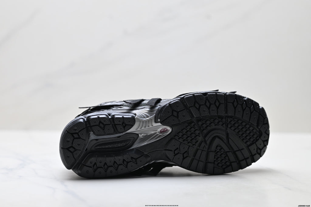 New Balance 1906 | Triple Black | M1906AF