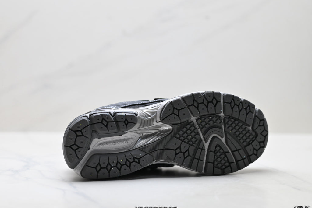 New Balance 1906U | Black Grey | U19064JO