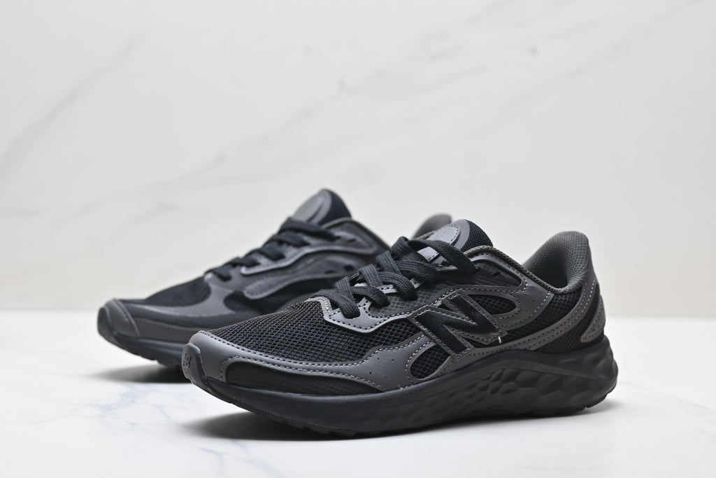 New Balance Fresh Foam Arishi v4 | Triple Black | MARISTN4