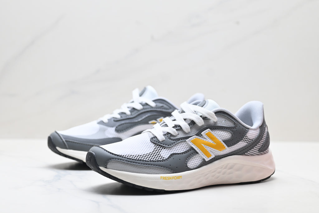 New Balance Fresh Foam Arishi v4 | White Grey Yellow | MARISTN4