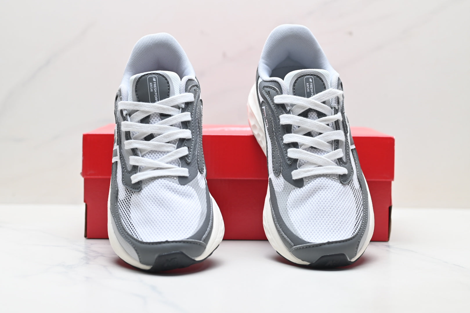 New Balance Fresh Foam Arishi v4 | White Steel Grey | MARISTN4